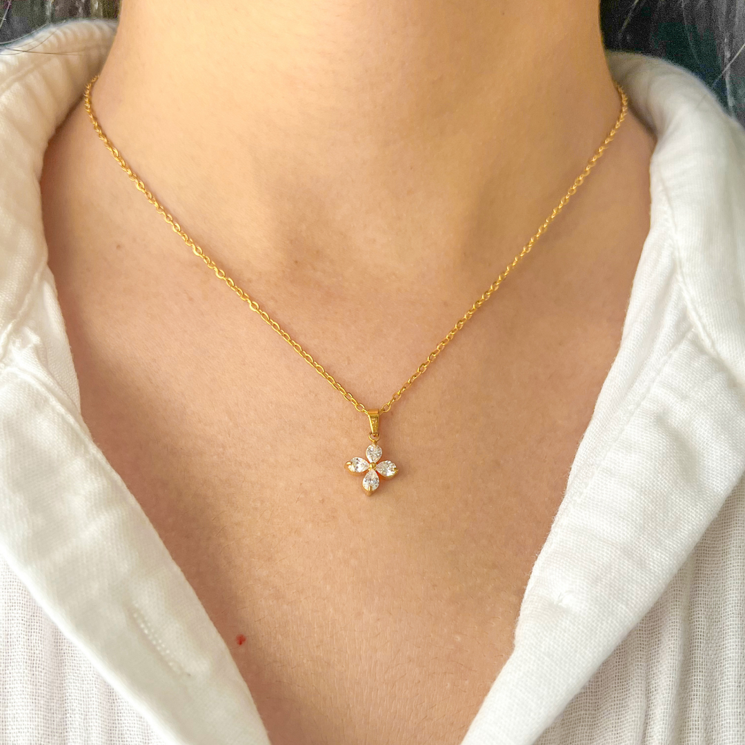 Clover Necklace