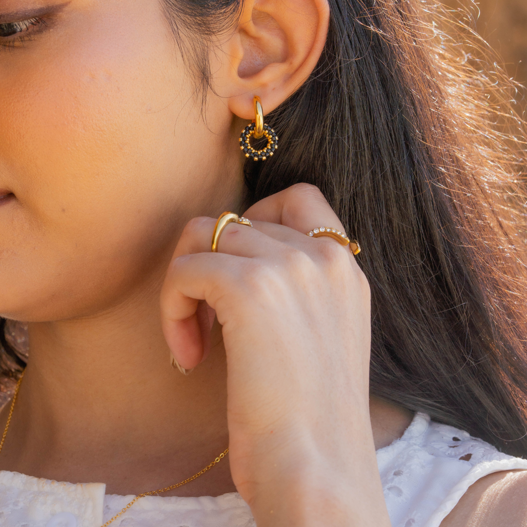 Beaded Uzuri Round Earrings