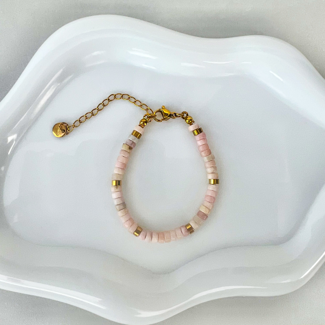 Shimba Shell Bracelet
