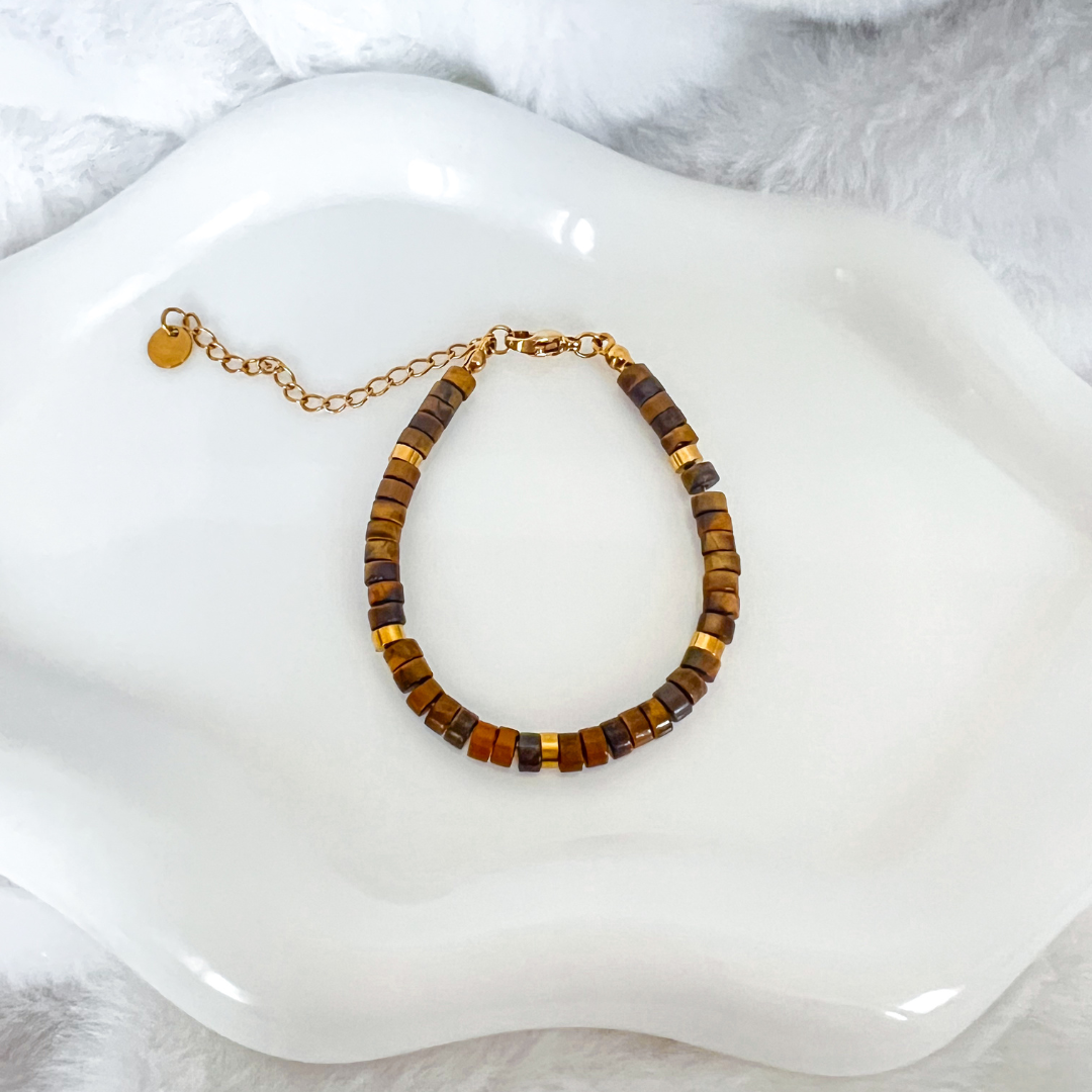 Meru Shell Bracelet
