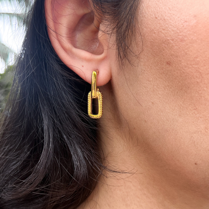 Gold Interlaced Earrings