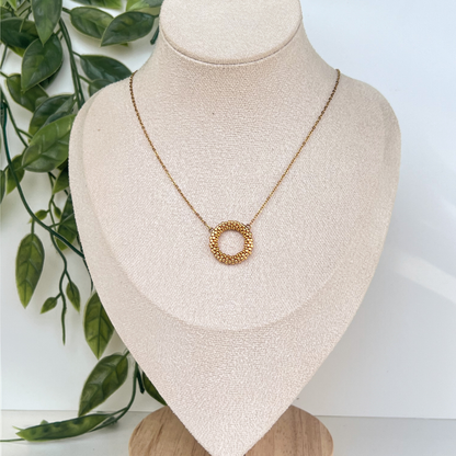 Metali Hoop Necklace