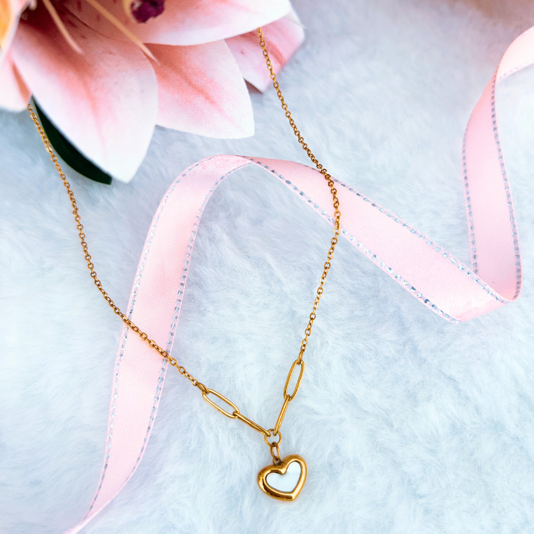 White Hearts Necklace
