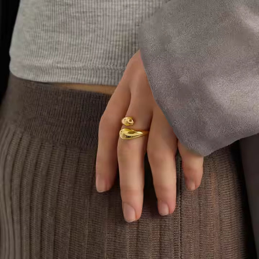 Gold Water Drop Ring
